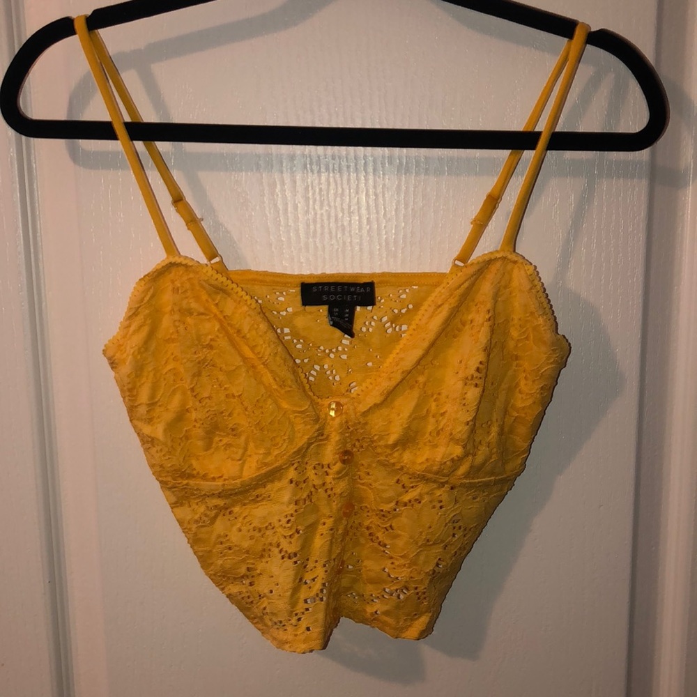 Medium- streetwear society- yellow lace crop spaghetti strap top